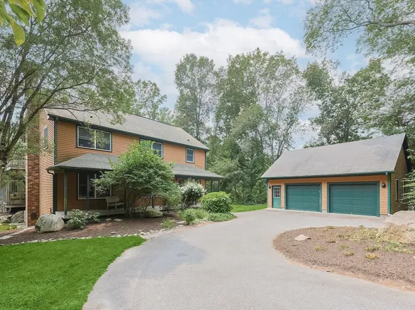 109 Summer St, Rehoboth, MA 02769