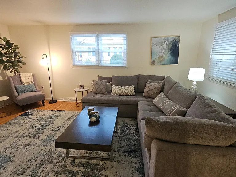 6901 Ventnor Ave #2 — Photo 15