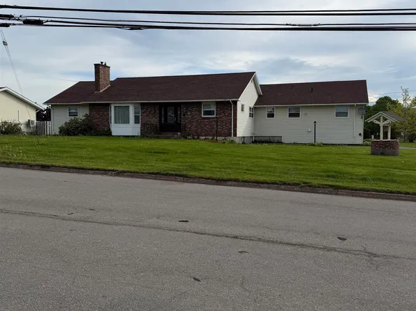 246 Hawthorne St #B2g-2r3, Antigonish, NS B2G 2R3