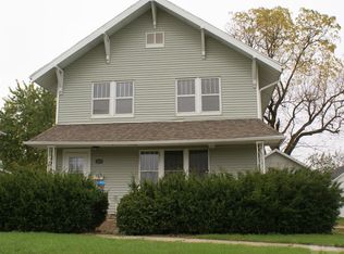 1612 15th St, Eldora, IA 50627