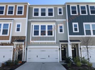 1120 Commack Dr, Durham, NC 27703