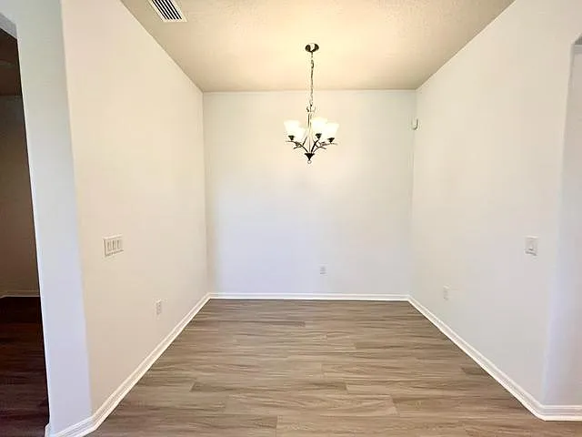 Unit Photo