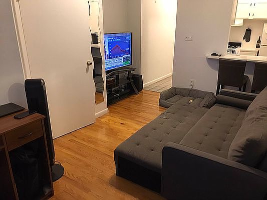2nd image of 122 Orchard St APT 4