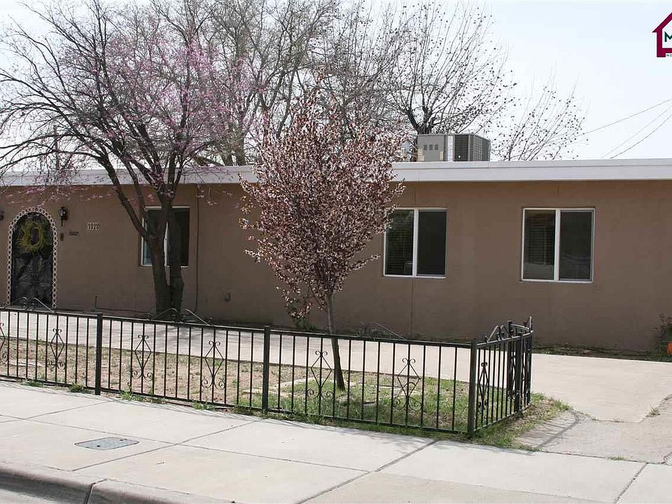 2nd image of 1828 Chaparro St