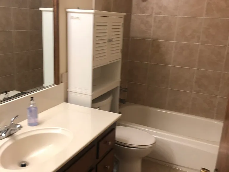 3208 Nightingale Dr — Photo 5