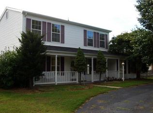 5801 Riverside Dr, Woodbridge, VA 22193