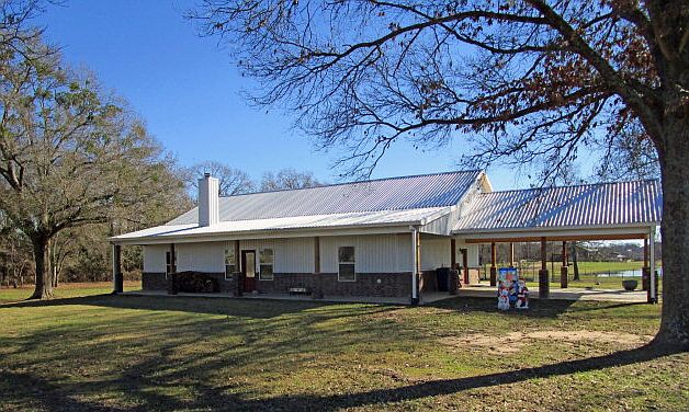 1st image of 750 County Road 3800