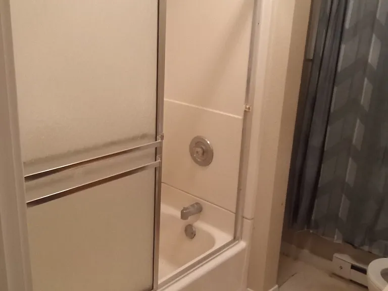 108 Byron St #2 — Photo 7