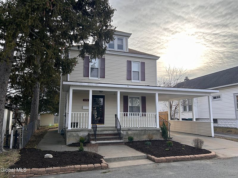 2nd image of 473 Bruno Street