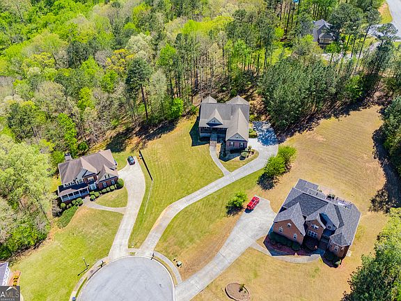 5th image of 9731 Fallview Ct