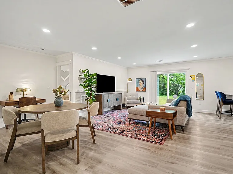 2056 Thimble Creek Dr — Photo 5