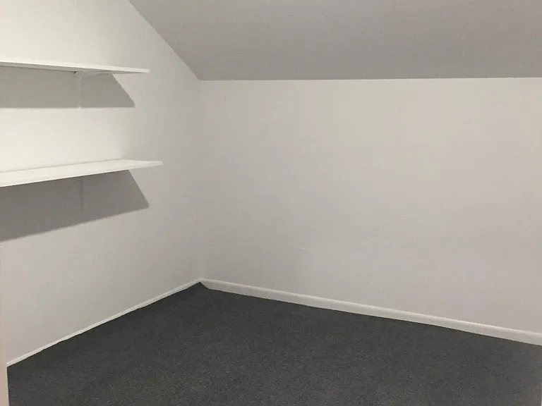94 Tennyson Dr — Photo 12