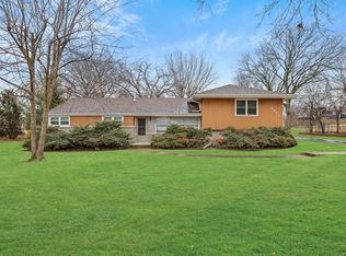 6221 Sunset Ave, La Grange Highlands, IL