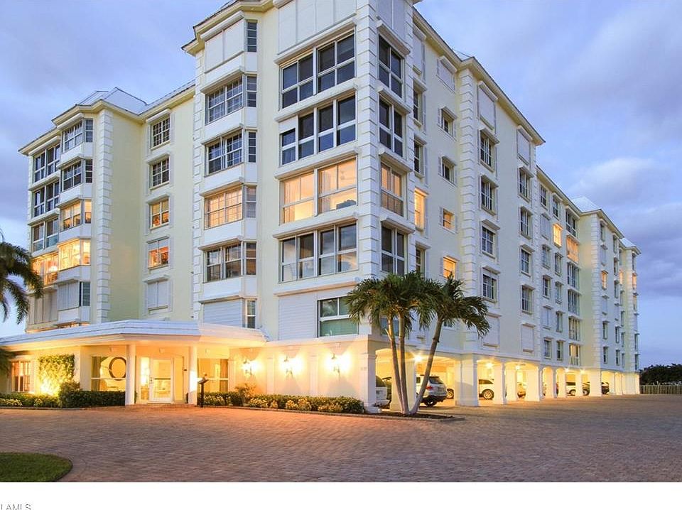 1st image of 1900 Gulf Shore Blvd N APT 401