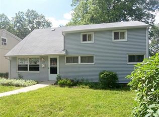 224 Bloomfield Ave, Iselin, NJ 08830