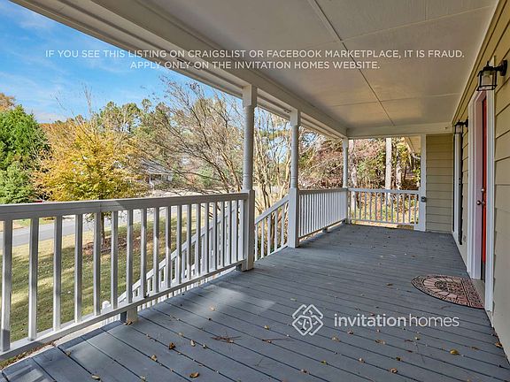 4th image of 251 Warrenton Dr