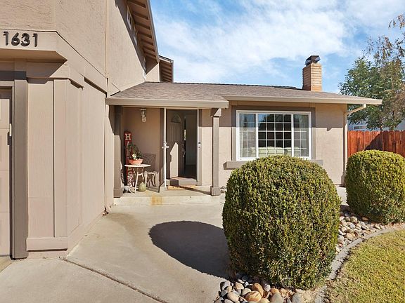 3rd image of 1631 Bondy Ln