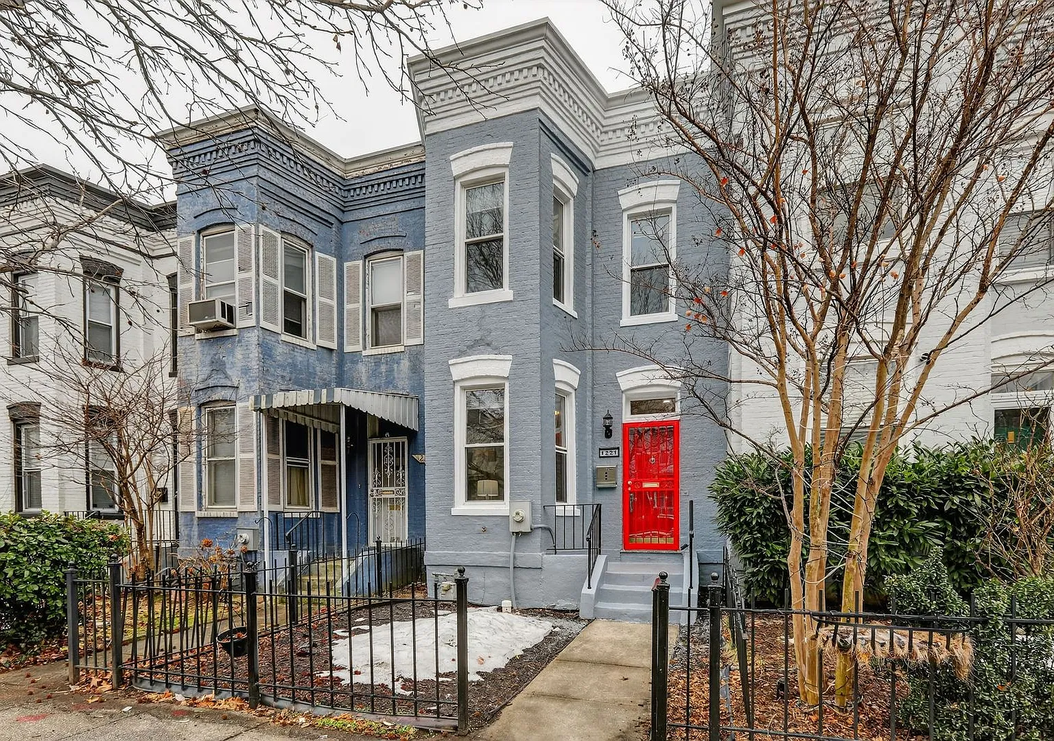 wonderful 3BR 1.5 Bath in the H st Corridor — Photo 1