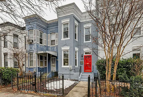 1221 I St NE Photo 1