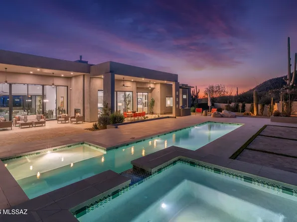 2126 E Desert Garden Dr, Tucson, AZ 85718