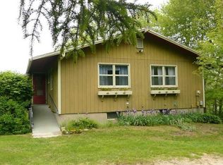 16 Chin Pl, Harpswell, ME 04079