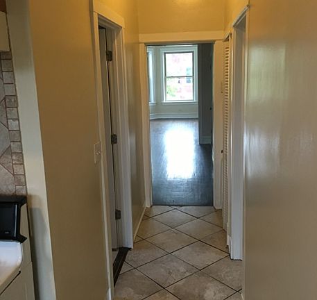 3rd image of 4356 W Wilcox St