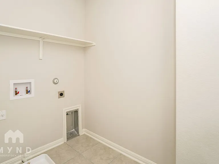 708 Hays Hill Dr — Photo 18