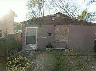 4288 NE 6th St, Des Moines, IA 50313
