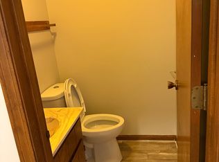 1026 Christopher Ln APT B, Springfield, IL 62712