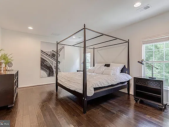 5964 Manorview Way — Photo 23
