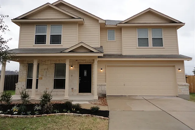 610 Carole Cv — Photo 1