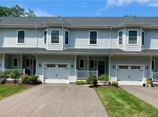 724 Centerville Rd #6, Warwick, RI 02886