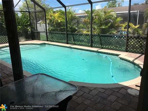 2nd image of 11841 NW 32nd Mnr
