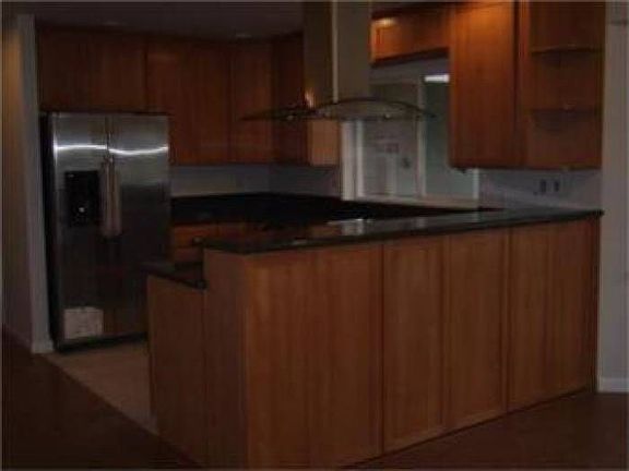 4th image of 307 Duck Lake Dr NE