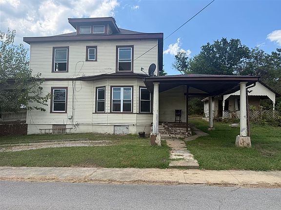 3rd image of 106 W Main St