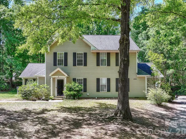 6725 Bevington Ridge Rd #A/b, Charlotte, NC 28277