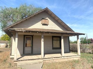 329 4th Ave, Mabton, WA