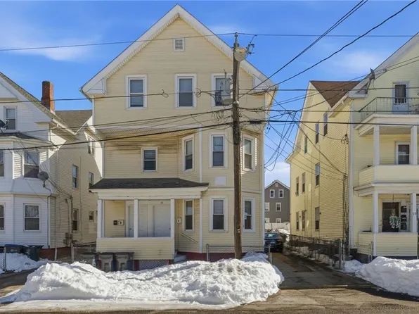 18 Geneva St, Providence, RI 02908