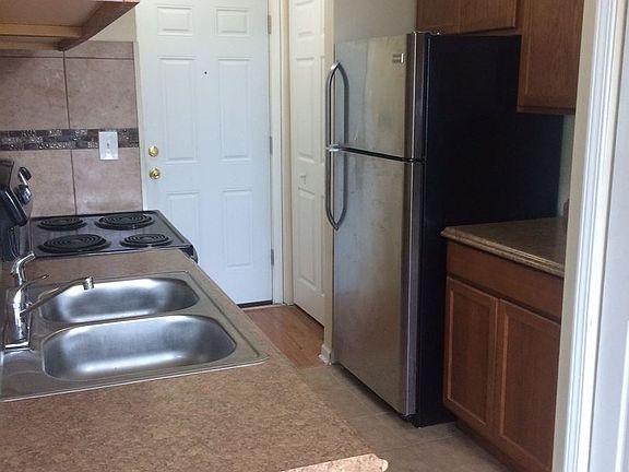 5th image of 38 N Central Ave APT 301