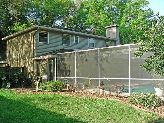 2nd image of 909 Woodcliff Ave