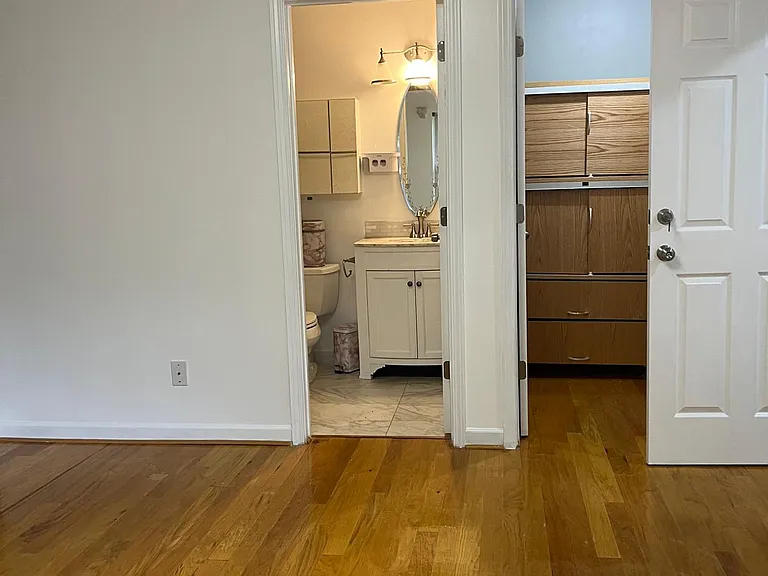 1819 Arlington Ave — Photo 12