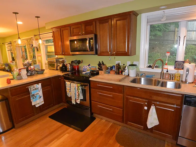 105 Richfield Rd — Photo 2