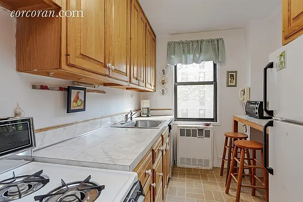 Sold by Corcoran | media 4