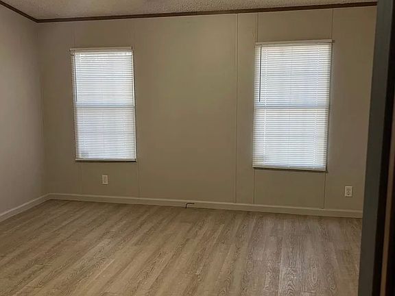4th image of 190 County Road 203 #1