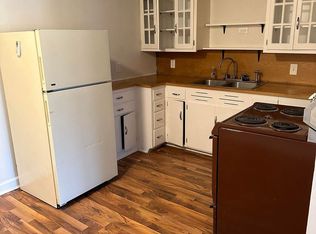 371 1st St APT 4, Pt Edwards, WI 54469