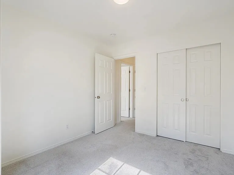 21069 SW Madeira Ter — Photo 18