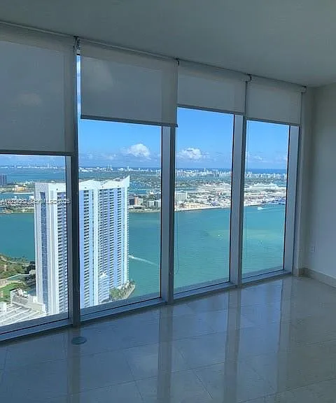 465 Brickell Ave #4902 — Photo 4
