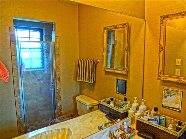 Lovely Master Bathroom