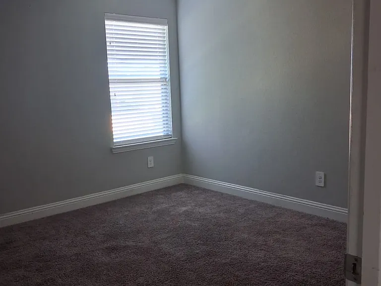 6816 Topaz Dr — Photo 12