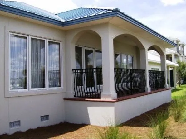 2579 Cayenne Ln, Shalimar, FL 32579